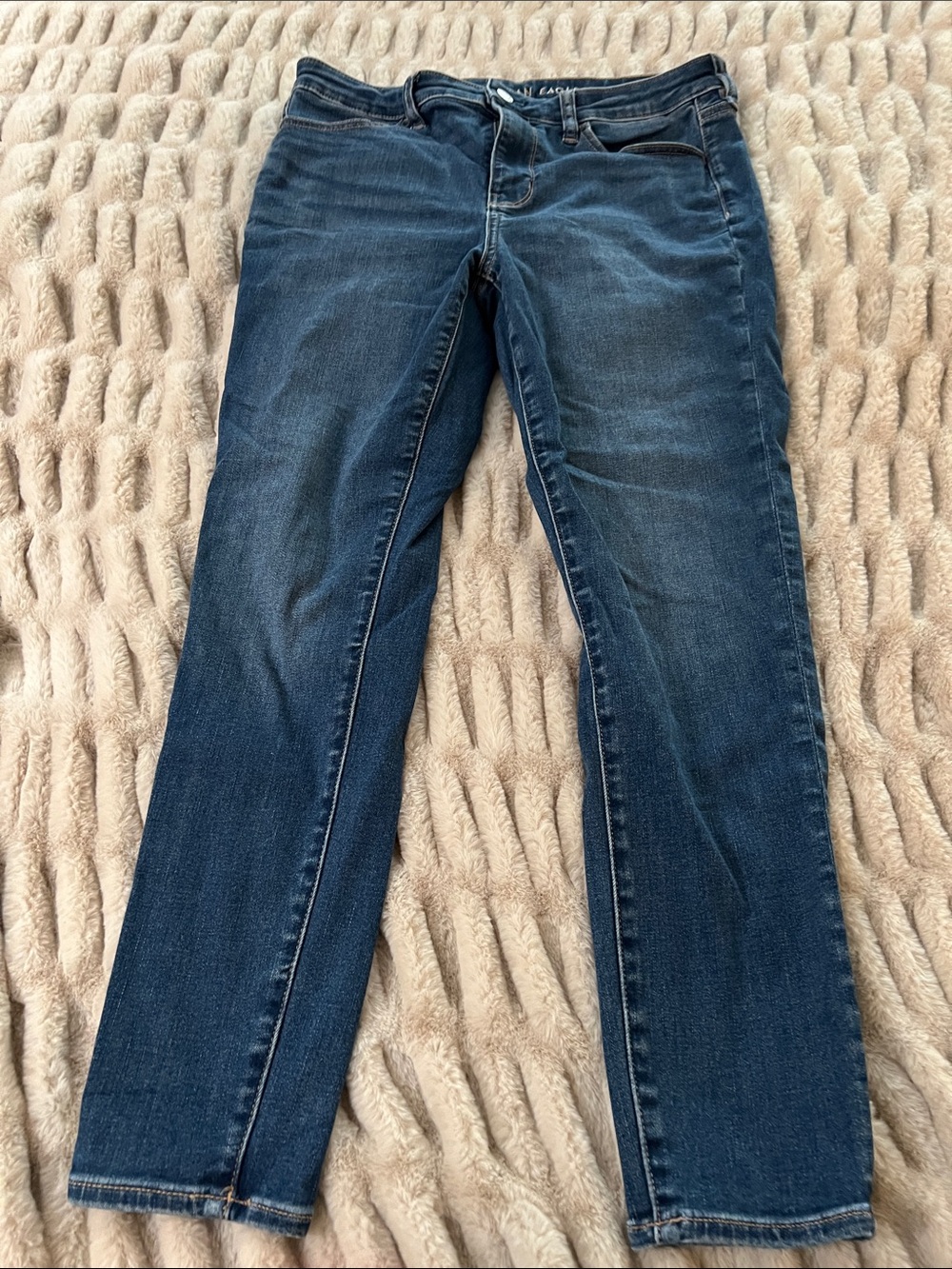 American Eagle Outfitters Women's Dark Wash Skinny Jeans